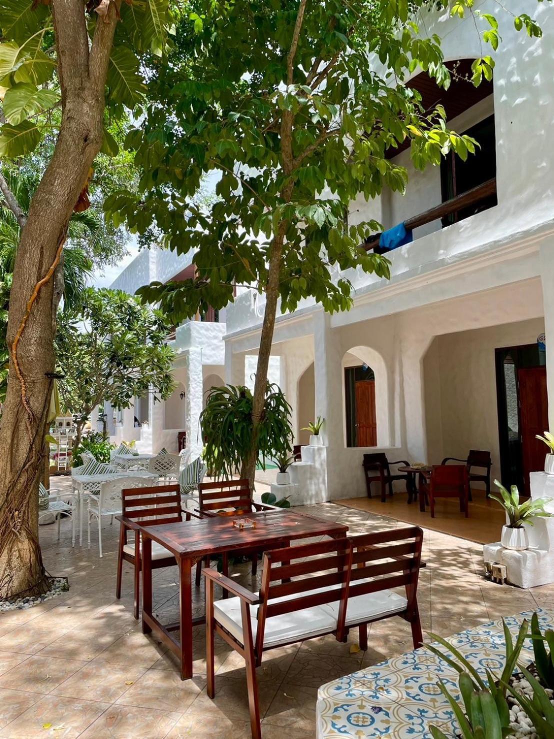 Gee Resort Koh Tao Exterior photo