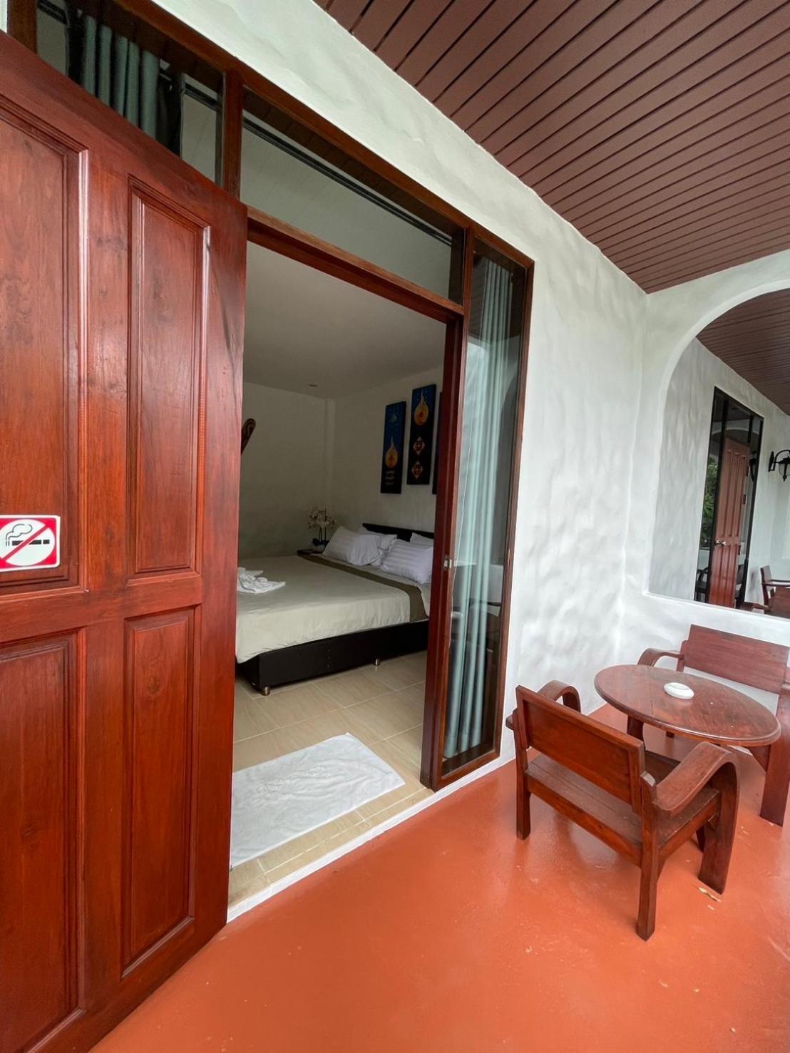 Gee Resort Koh Tao Exterior photo